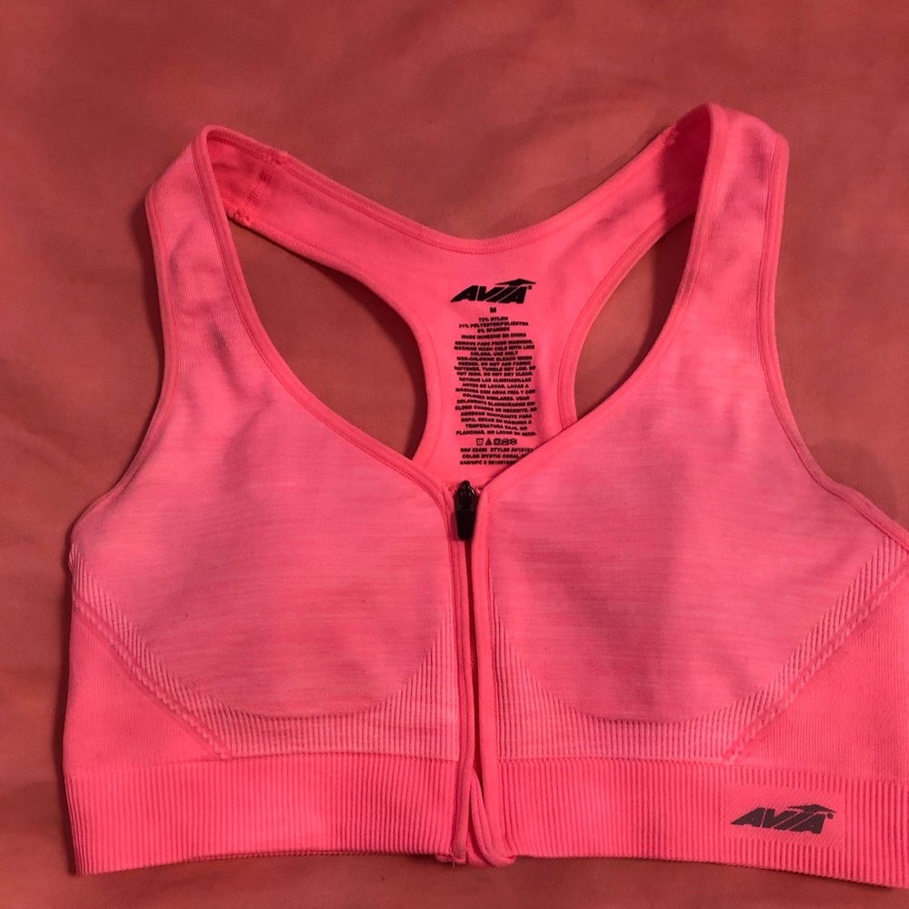 Sports bra